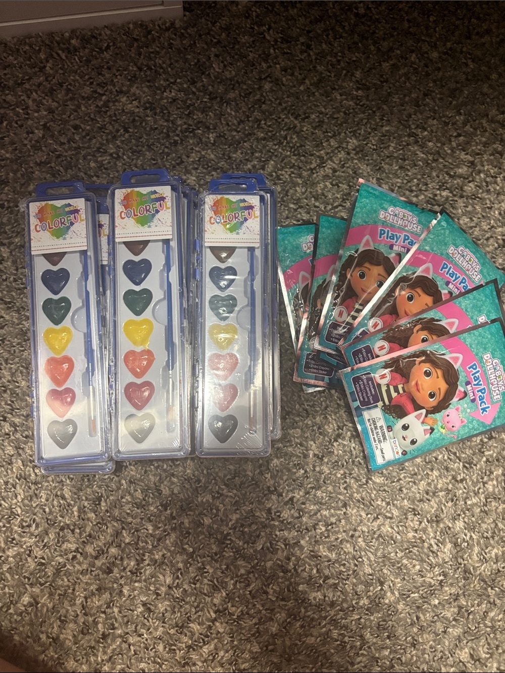 NWT NIP watercolor paint and Gabby’s dollhouse mini play pack